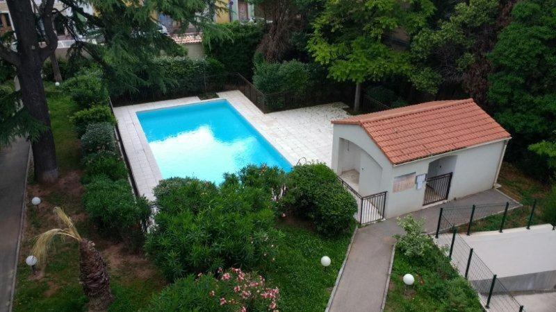 Le Laury Apartamento Le Luc Exterior foto